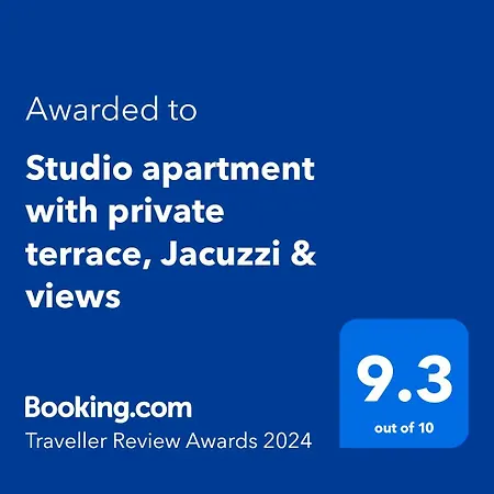 Apartment With Private Terrace, Jacuzzi & Views *